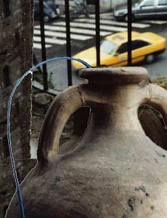 Amphora tuned in 'B'